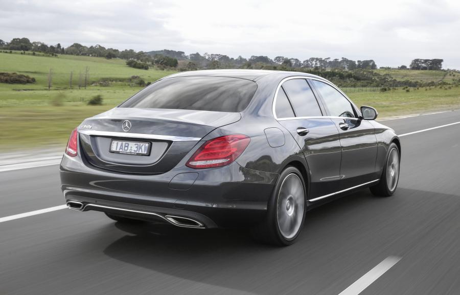  Mercedes-Benz C350 e Avantgarde Line 2016 года  (AU) (фото 5 из 11)
